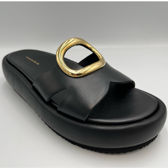 Makris Shoes - Markis Black Sandal with Gold Accent size 6